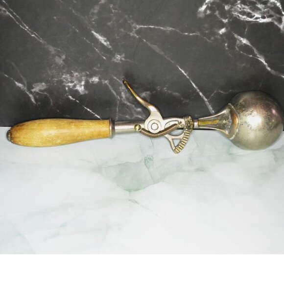 Antique Gem Spoon Company Ice Cream Scoop Kitchenware Display Collecting - Picture 3 of 7